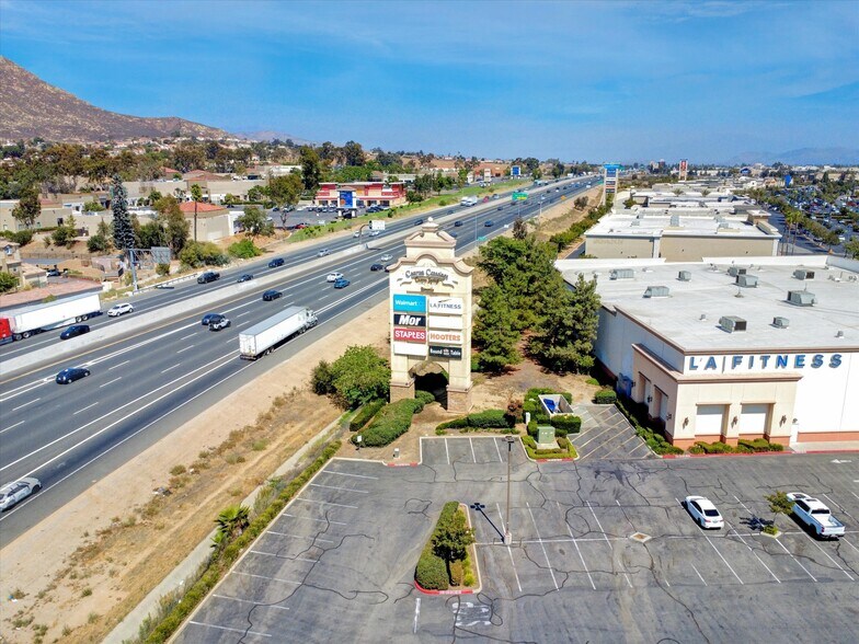 More Photos Of Canyon Springs Parkway, Riverside Land For Lease