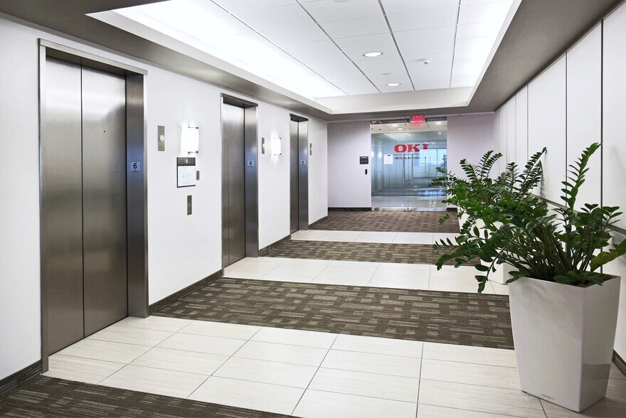 More Photos Of 8505 Freeport Pky, Irving Office For Lease