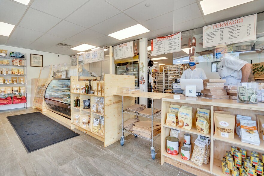 More Photos Of 83 Woodport Rd, Sparta Bowling Alley For Sale