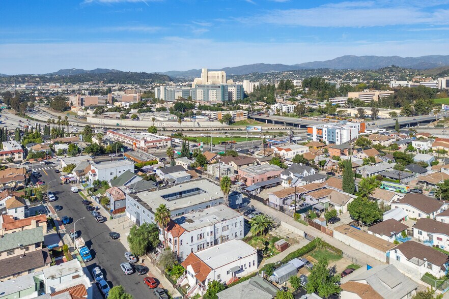 More Photos Of 2440 Wabash Ave, Los Angeles Apartments For Sale