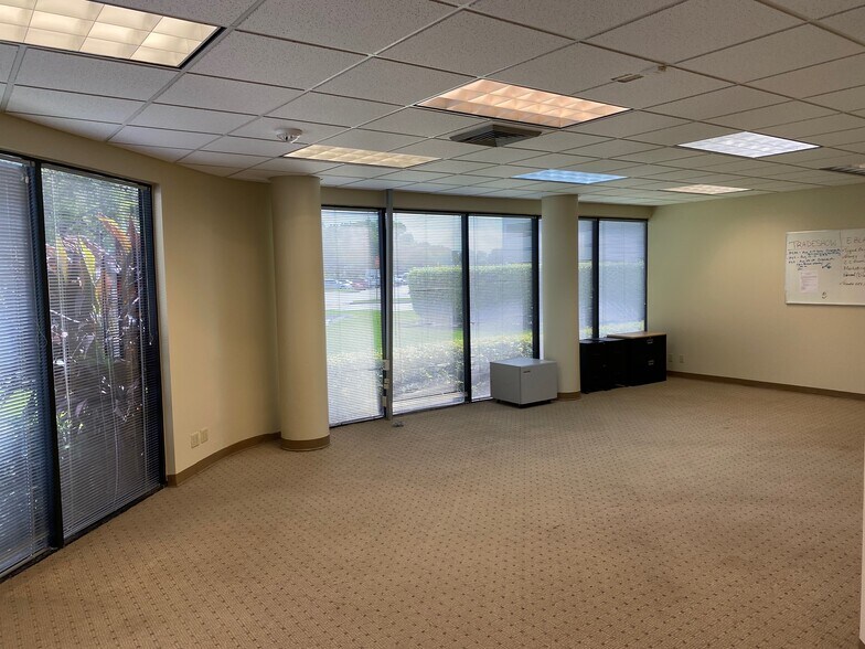 More Photos Of 3333 W Commercial Blvd, Fort Lauderdale Medical For Sale