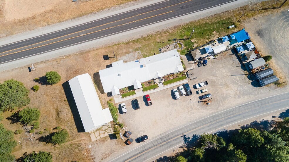 More Photos Of 802 S Shore Diamond Lake Rd, Newport Restaurant For Sale