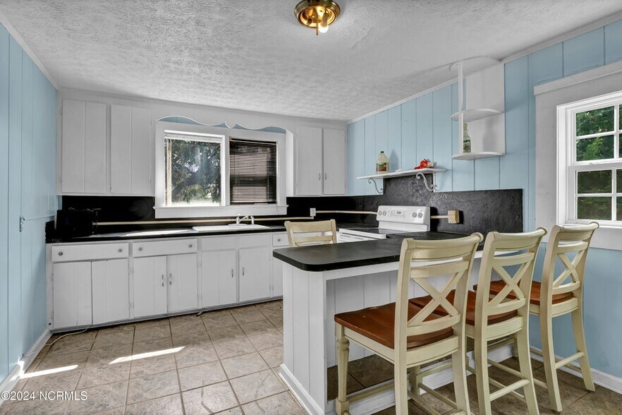 More Photos Of 213 Cape Fear Blvd, Carolina Beach Land For Sale