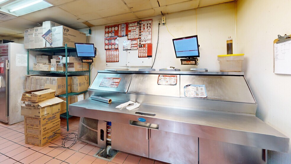 More Photos Of 2205 Veterans Blvd, Dublin Restaurant For Lease