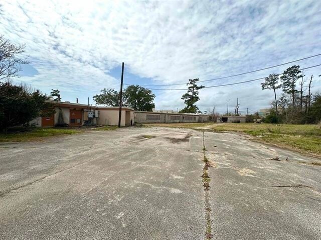 More Photos Of 3000 Cardinal St, Orange Skilled Nursing Facility For Sale