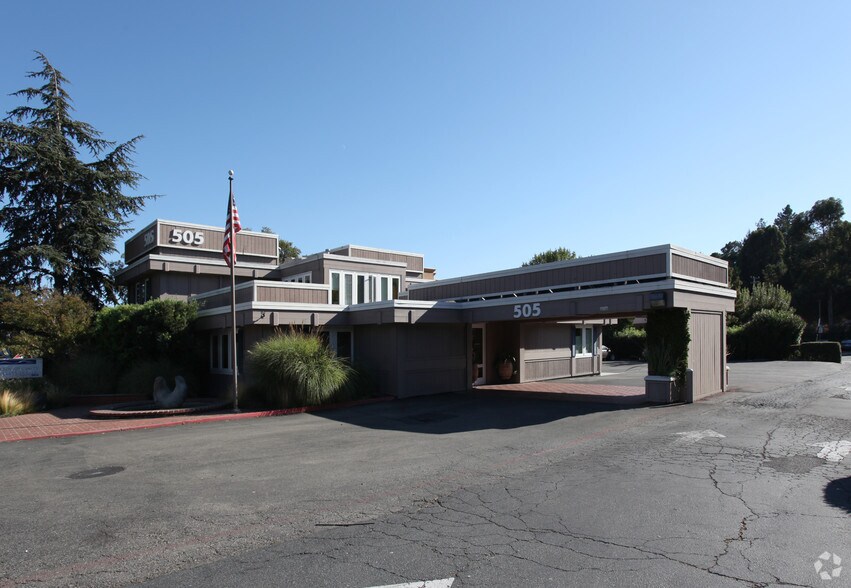 More Photos Of 505 Sir Francis Drake Blvd, Greenbrae Office For Lease