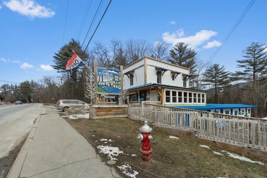 More Photos Of 180 Main St, North Woodstock Hotel For Sale