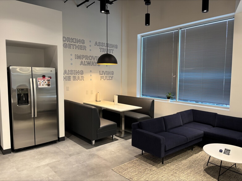 More Photos Of 3424 Paesanos Pky, Shavano Park Office For Lease