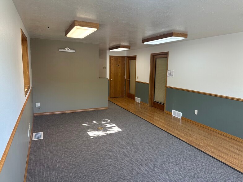More Photos Of 325-327 E. Broadway, Missoula Office For Lease