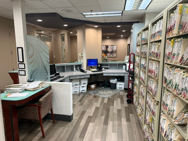 More Photos Of 1603 Eureka Rd, Roseville Office For Sale