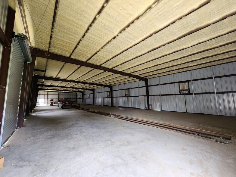 More Photos Of 12021 Bedford st, Houston Unknown For Lease