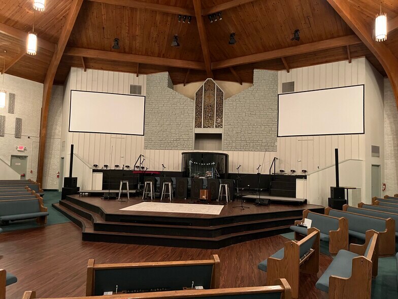 More Photos Of 4201 Little Rd, Arlington Religious Facility For Sale