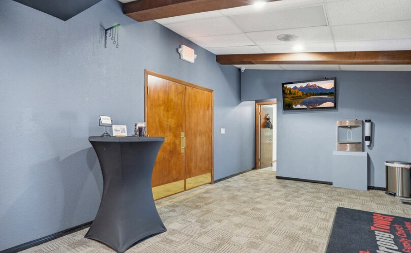 More Photos Of 730 E 21st St, Casper Flex For Sale