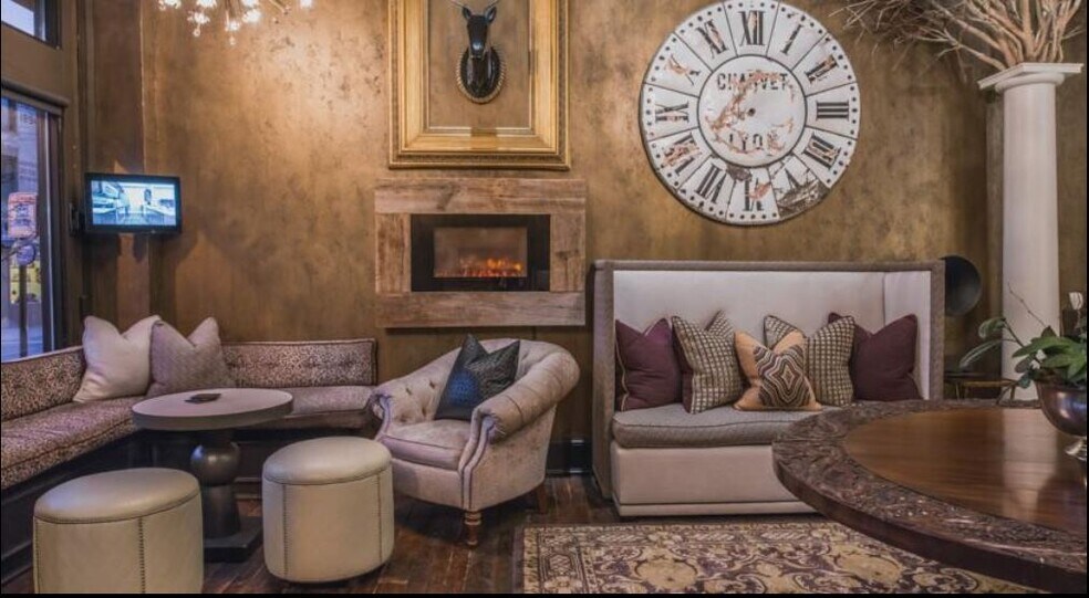 More Photos Of 36 Broadway St, Asheville Hotel For Sale