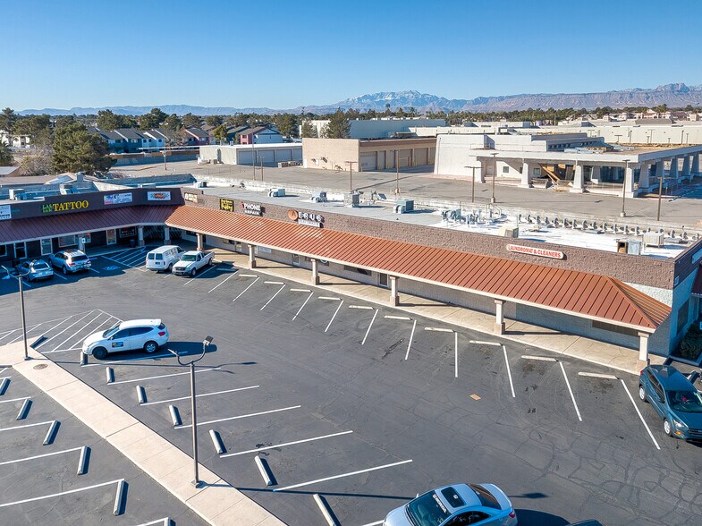 More Photos Of 4601 W Sahara Ave, Las Vegas Unknown For Lease