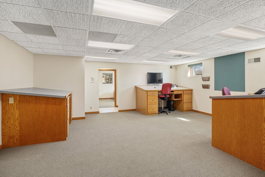 More Photos Of 5214 Lake Ave, Saint Joseph Industrial For Sale