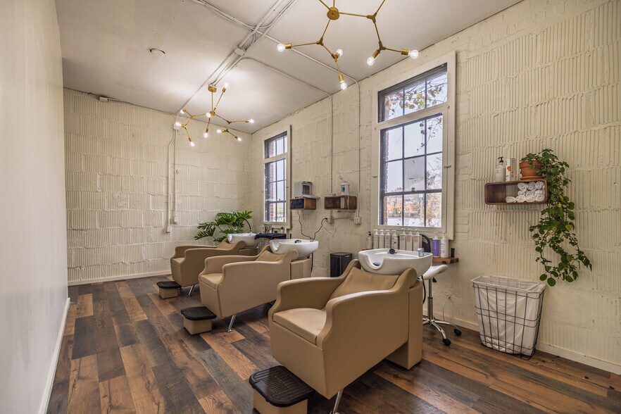 More Photos Of 244 Short Coxe Ave, Asheville General Retail For Lease