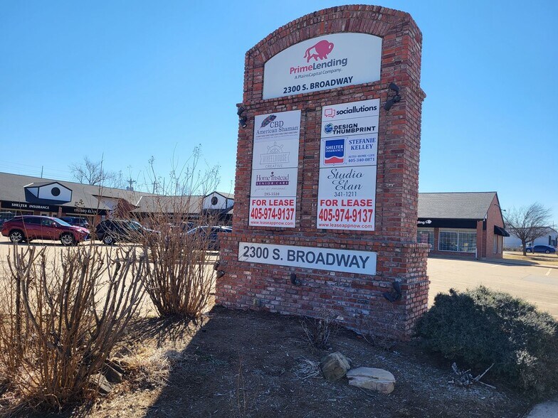 More Photos Of 2300 S Broadway, Edmond Medical For Lease