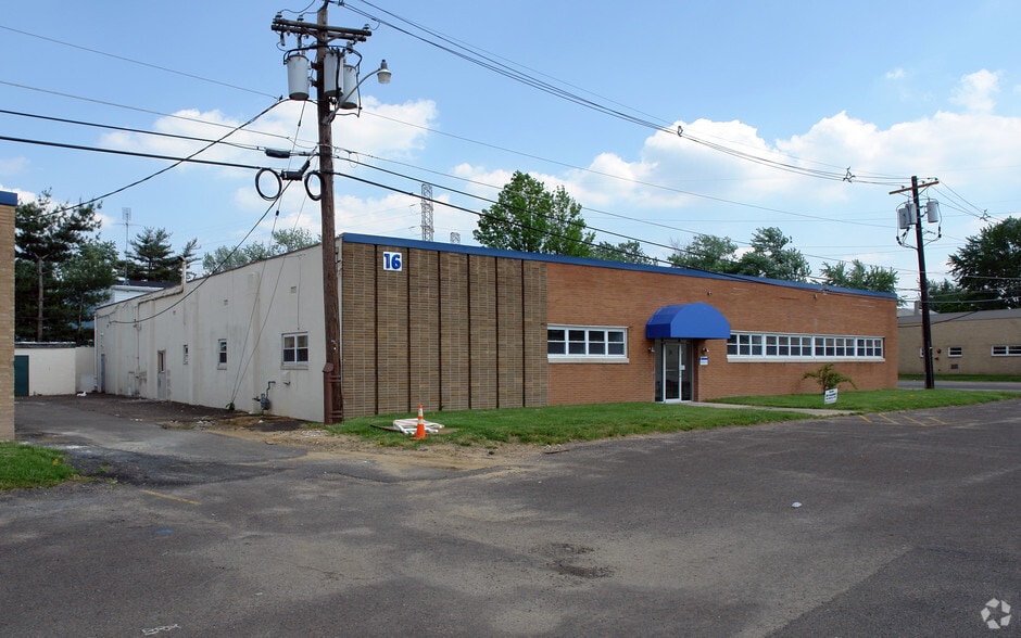 More Photos Of 7300 N Crescent Blvd, Pennsauken Unknown For Lease