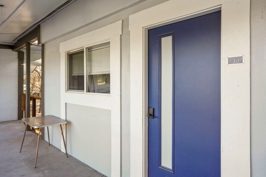 More Photos Of 25 N 31st St, Colorado Springs Apartments For Sale