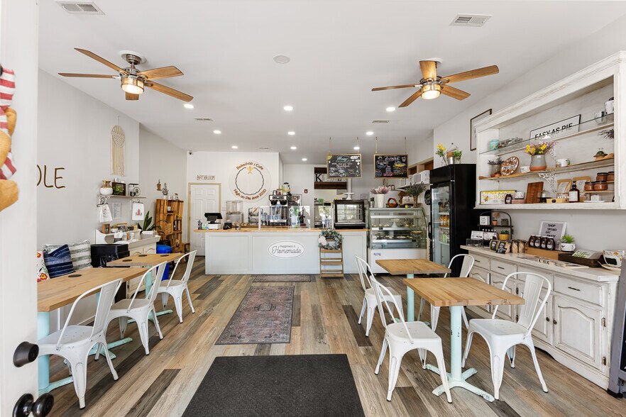 More Photos Of 538 Burlington Ave, Delanco Freestanding For Sale