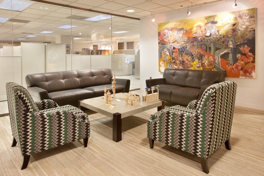 More Photos Of 10 E Baltimore St, Baltimore Office For Lease