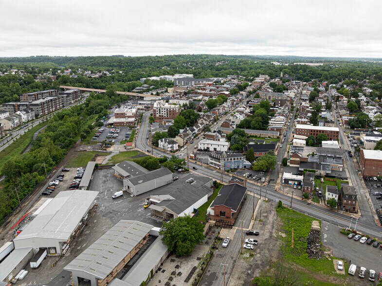 More Photos Of 425 Bridge St, Phoenixville Freestanding For Sale