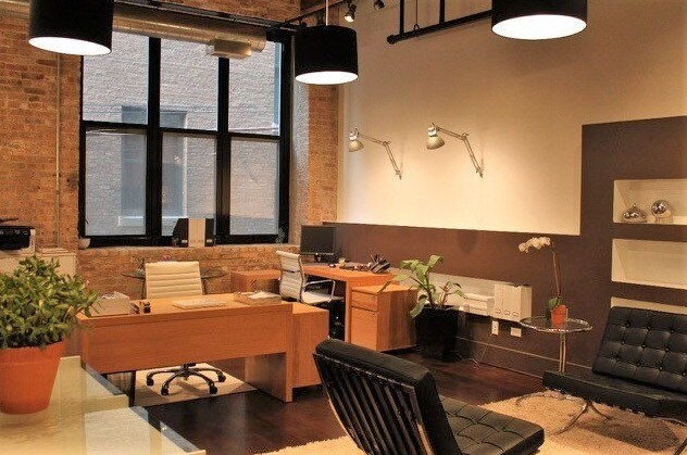 More Photos Of 824 W Superior St, Chicago Office Residential For Sale