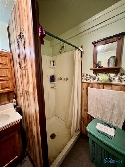 More Photos Of 14475 Power Dam Rd, Defiance Sports And Entertainment For Sale