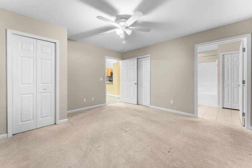 More Photos Of 520 Baird Cove Rd, Franklin Apartments For Sale