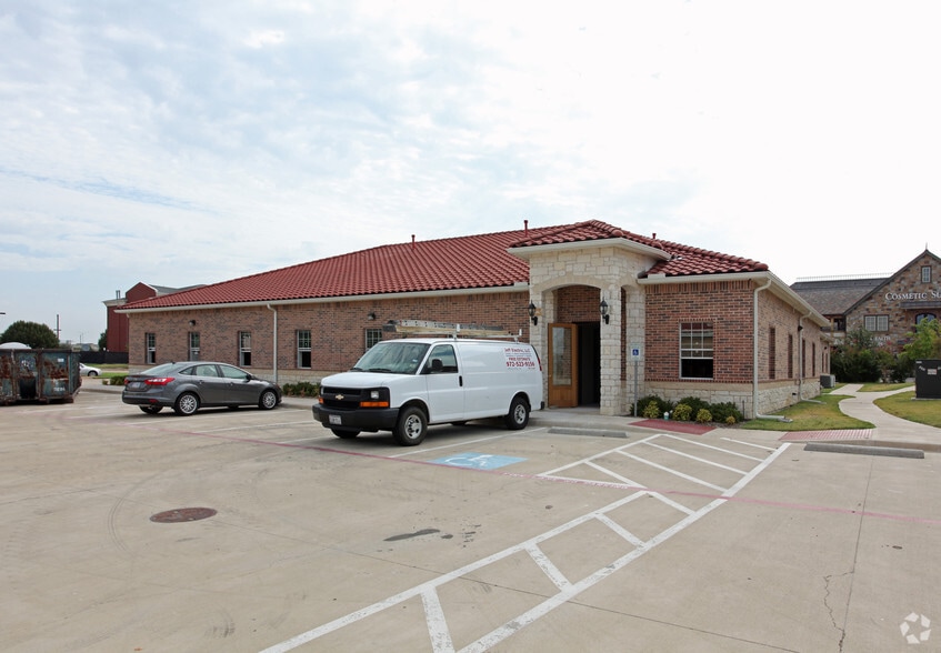 More Photos Of 3020 Communications Pky, Plano Medical For Sale