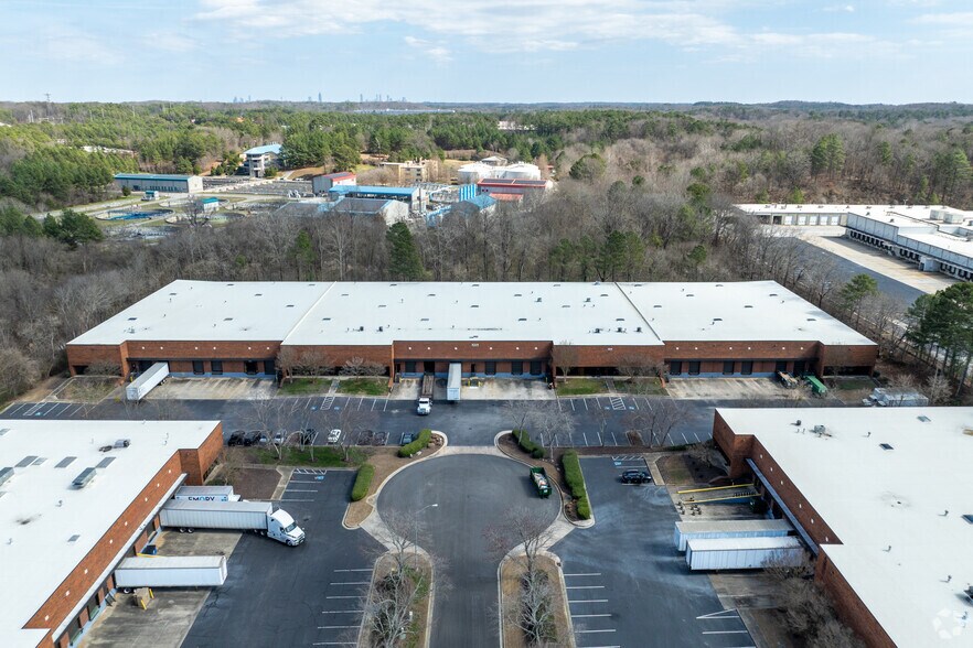 More Photos Of 5215 Westgate Dr SW, Atlanta Warehouse For Lease