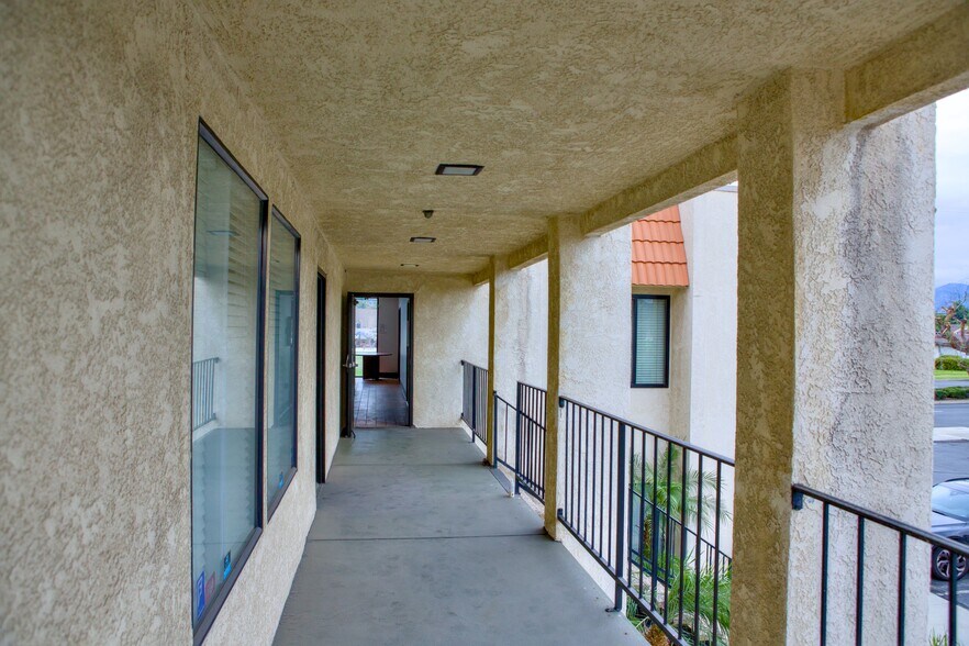 More Photos Of 480 W Rowland Ave, Covina Office For Sale
