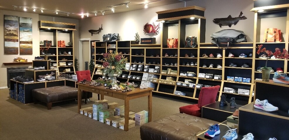 More Photos Of 101-107 S 1st St, La Conner Storefront For Sale