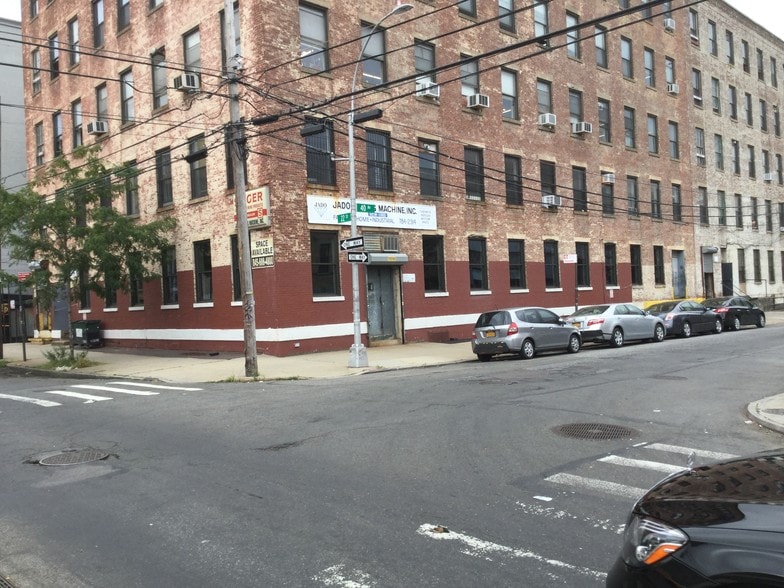 More Photos Of 40-08 22nd St, Long Island City Warehouse For Lease