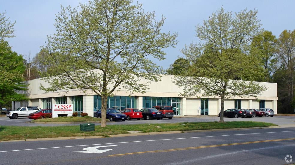 More Photos Of 1100 Executive Blvd, Chesapeake Light Distribution For Lease