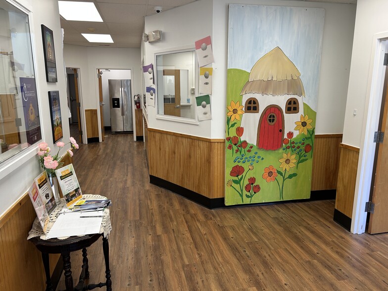 More Photos Of 4336 John Tyler Hwy, Williamsburg Daycare Center For Lease
