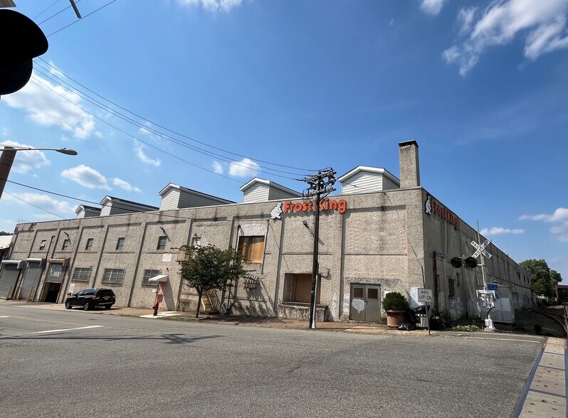 More Photos Of 99 5th Ave, Paterson Warehouse For Sale