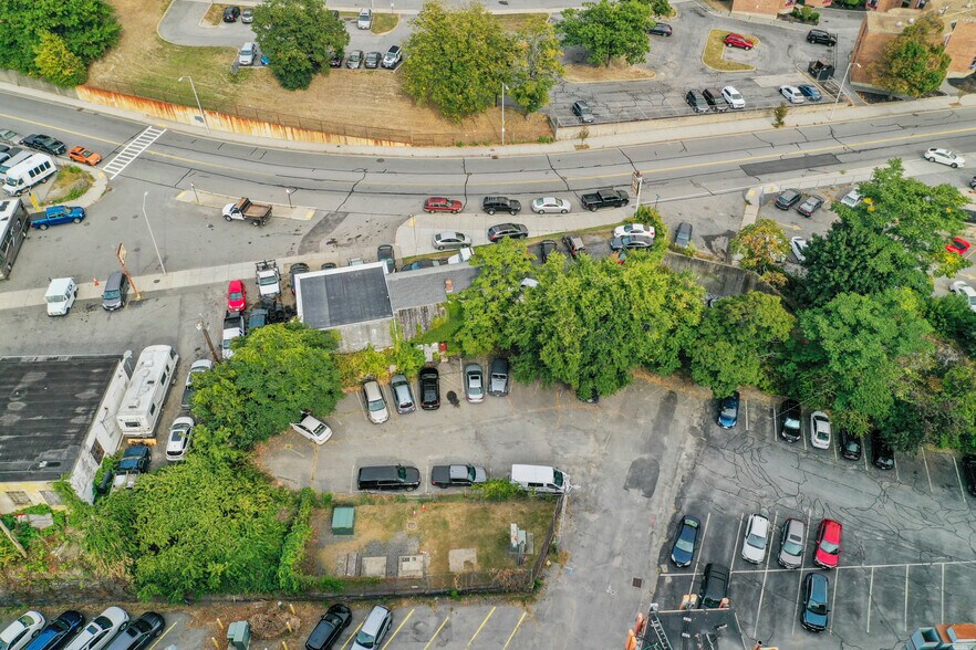 More Photos Of 51 Summer St, Worcester Auto Repair For Sale