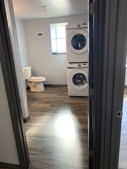 More Photos Of 6176 FM 725, New Braunfels Warehouse For Lease