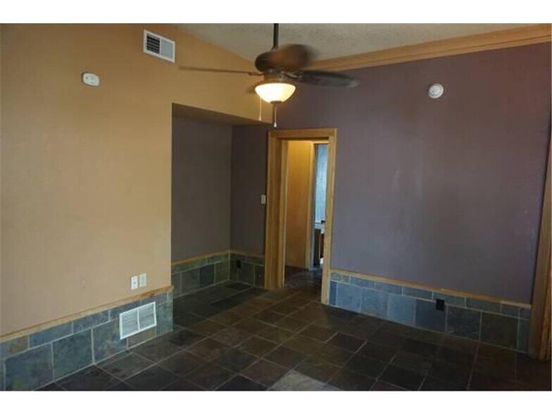 More Photos Of 520 S 2nd St, Mankato Multifamily For Sale