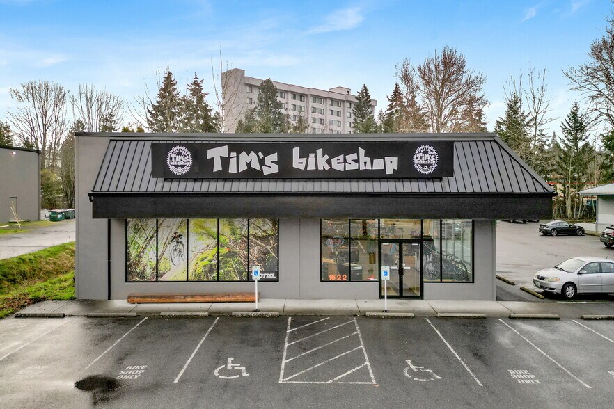 Primary Photo Of 1622 N State St, Bellingham Freestanding For Sale