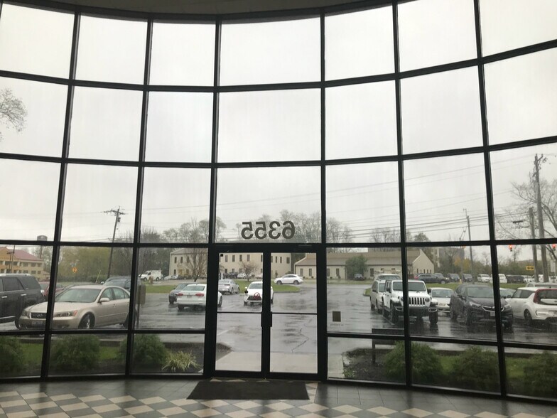 More Photos Of 6355 E Kemper Rd, Sharonville Office For Lease