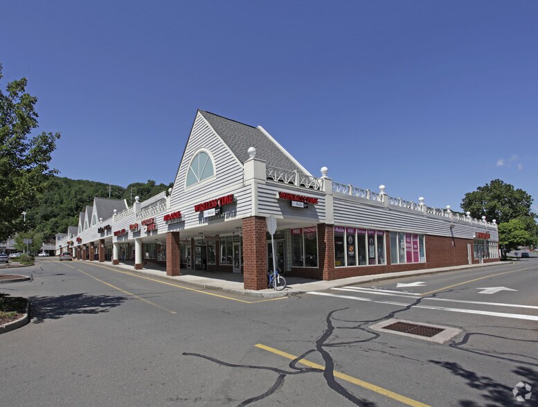 More Photos Of 112-172 Amity Rd, New Haven General Retail For Lease