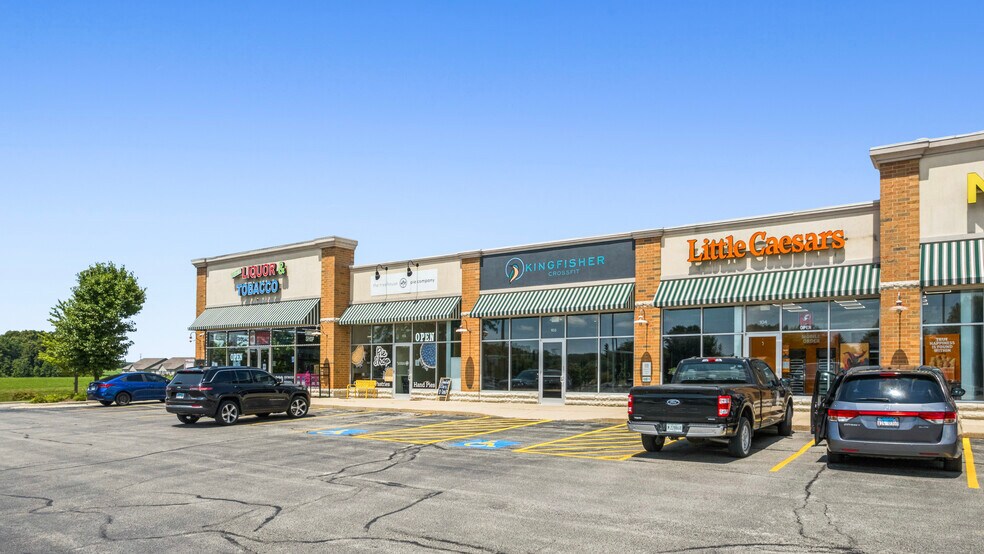 More Photos Of 265 Peace Rd, Sycamore Storefront For Sale