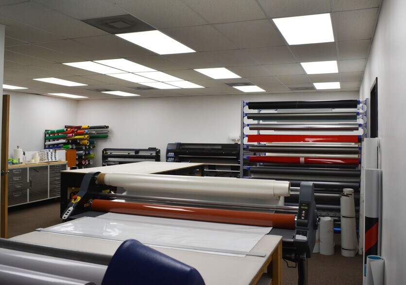 More Photos Of 17894 Virgil H Goode Hwy, Rocky Mount Light Distribution For Lease