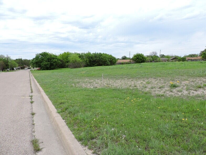 More Photos Of 601 W Central Texas Expy, Killeen Land For Sale