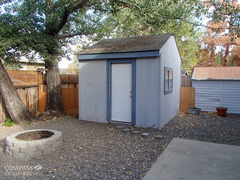 More Photos Of 468 NE Olney Ave, Bend Multifamily For Sale