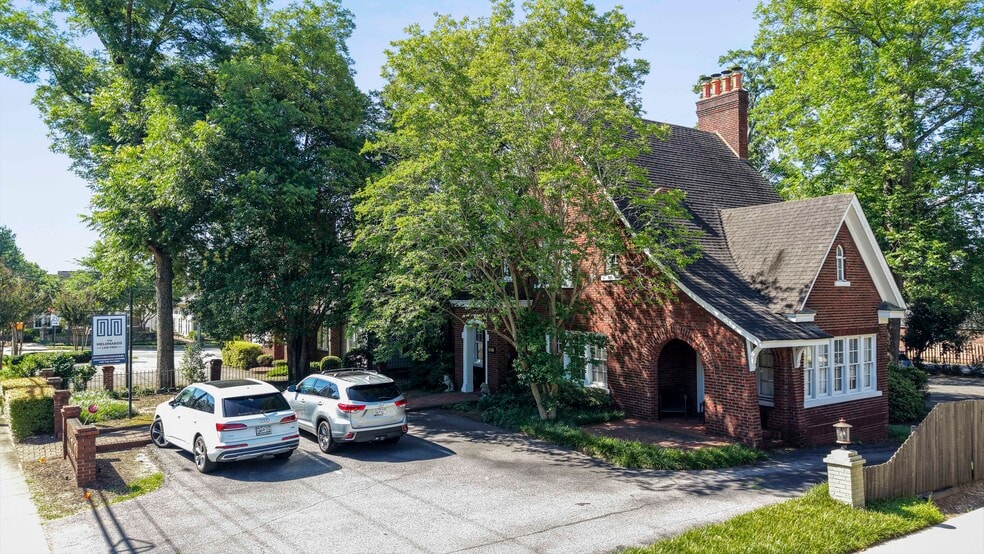 Primary Photo Of 1310 Augusta St, Greenville Office For Lease