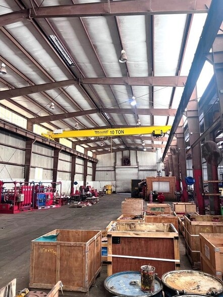 More Photos Of 1740 Callahan Rd, Longview Warehouse For Lease